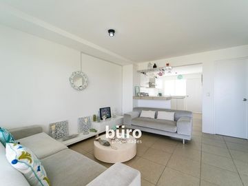 LINDA CASA DE PLAYA EN VENTA CON VISTA AL MAR, 1RA FILA, ASIA DEL SUR