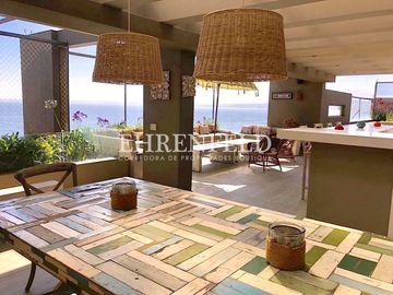 Costa Brava. Exclusivo duplex con vista al mar.