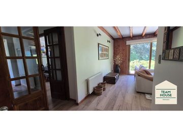 Condominio Los Cisnes, Estupenda Casa