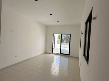 CASA EN VENTA EN LA PLAYA  EN SEGUNDA FILA EN SAN BENITO YUCATAN