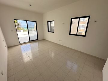 CASA EN VENTA EN LA PLAYA  EN SEGUNDA FILA EN SAN BENITO YUCATAN