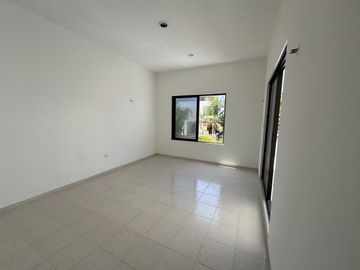CASA EN VENTA EN LA PLAYA  EN SEGUNDA FILA EN SAN BENITO YUCATAN