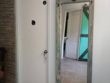 OFERTA ! PARCELA CON CASA TIPO CABAÑA EXCELENTE UBICACIÓN