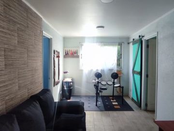 OFERTA ! PARCELA CON CASA TIPO CABAÑA EXCELENTE UBICACIÓN