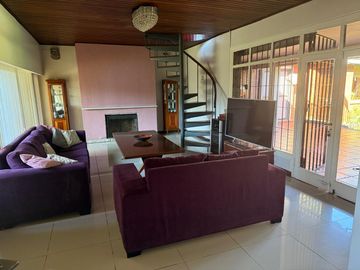 CASA EN ALQUILER. VENTA, APTA CREDITO, ACEPTA PERMUTA