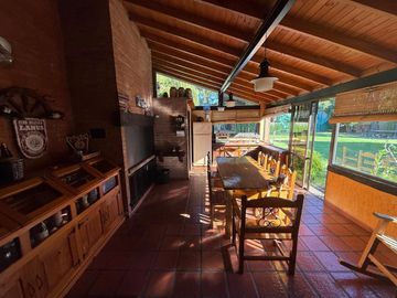 CASA EN ALQUILER. VENTA, APTA CREDITO, ACEPTA PERMUTA