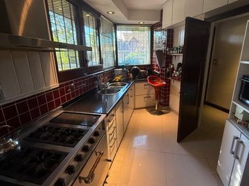 CASA EN ALQUILER. VENTA, APTA CREDITO, ACEPTA PERMUTA