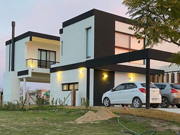 Terreno en venta Barrio Vistas, Puertos del Lago, Escobar