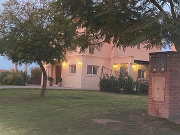 Terreno en venta Barrio Vistas, Puertos del Lago, Escobar