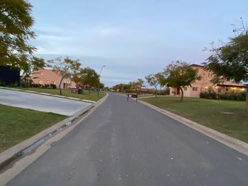 Terreno en venta Barrio Vistas, Puertos del Lago, Escobar
