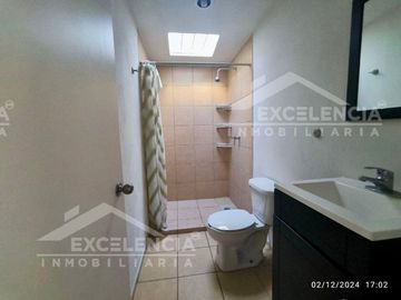 CASA EN VENTA EN CAÑADAS DEL BOSQUE