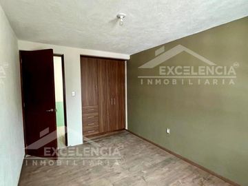 CASA EN VENTA EN CONGRESO CONSTITUYENTES
