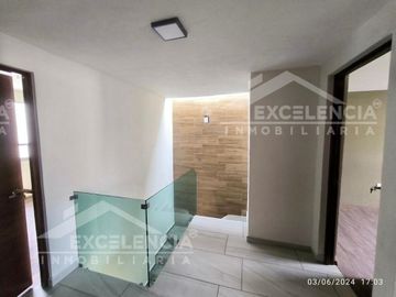 CASA EN VENTA EN CONGRESO CONSTITUYENTES