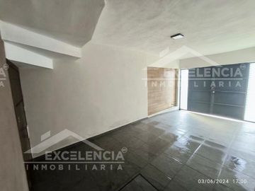 CASA EN VENTA EN CONGRESO CONSTITUYENTES