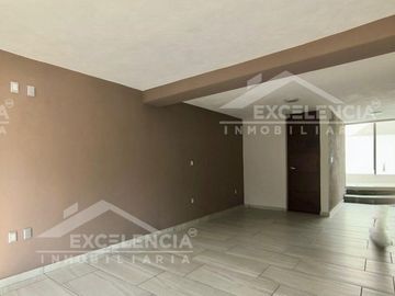 CASA EN VENTA EN CONGRESO CONSTITUYENTES