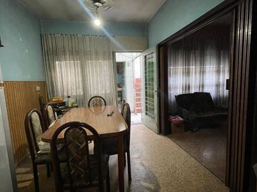 PH en  venta de 3 ambientes con patio y terraza - Wilde
