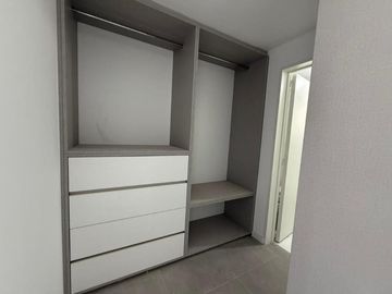 Venta Depto 3 amb c/cochera Pozo. Financia! Oportunidad de Inversión! San Isidro