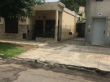 Casa en  Lomas de Zamora