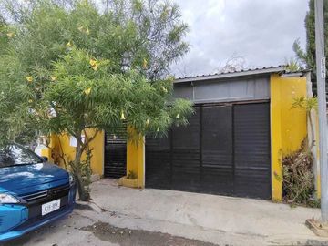 VENTA CASA EN ALMENDROS CAUCEL
