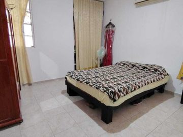 VENTA CASA EN ALMENDROS CAUCEL