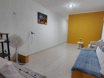 VENTA CASA EN ALMENDROS CAUCEL