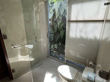 CASA DE UNA SOLA PLANTA EN VENTA EN LAS CALZADAS