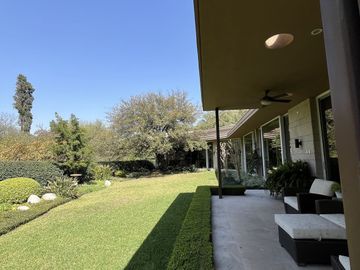 CASA DE UNA SOLA PLANTA EN VENTA EN LAS CALZADAS