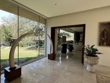 CASA DE UNA SOLA PLANTA EN VENTA EN LAS CALZADAS
