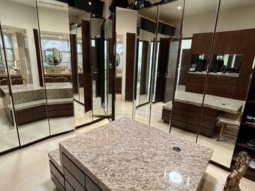 CASA DE UNA SOLA PLANTA EN VENTA EN LAS CALZADAS