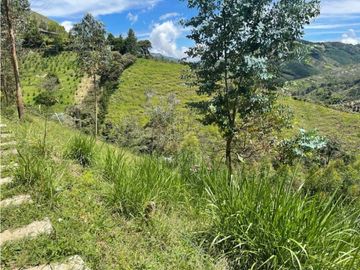 Finca moderna en El Retiro Antioquia