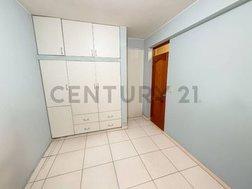 VENTA DE DEPARTAMENTO PRIMER PISO - ATE