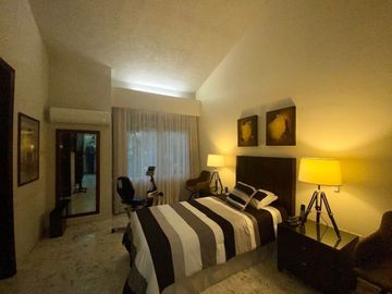 Casa en Venta Del Valle, SPGG N.L