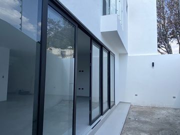 ESTRENA CASA EN FRACC RECTA CHOLULA MUY CERCA DE LA  UDLAP