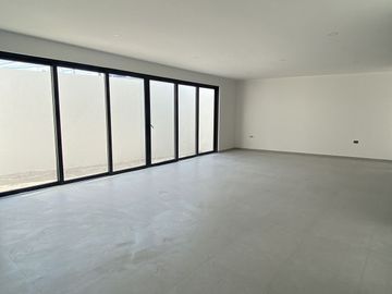 ESTRENA CASA EN FRACC RECTA CHOLULA MUY CERCA DE LA  UDLAP