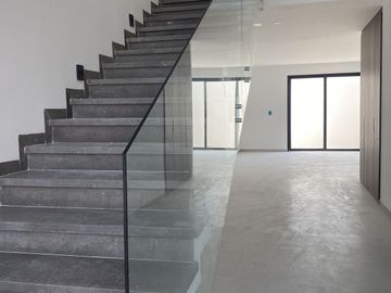 ESTRENA CASA EN FRACC RECTA CHOLULA MUY CERCA DE LA  UDLAP