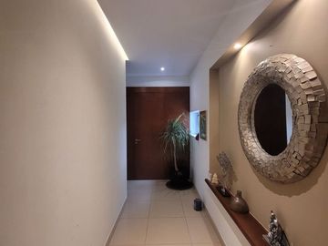 Se vende departamento amueblado en Anthea, Yucatán Country Club.