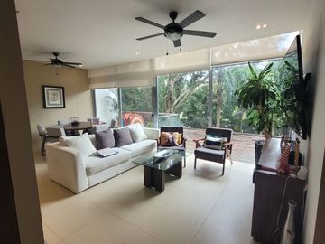 Se vende departamento amueblado en Anthea, Yucatán Country Club.