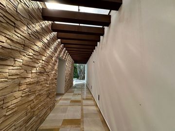 Se vende departamento amueblado en Anthea, Yucatán Country Club.