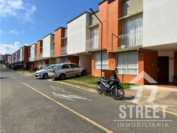 Casa en el  condominio Versalles