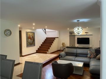 Venta de Casa Loma de Los Benedictinos