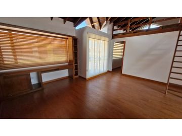 Rentamos o vendemos hermosa casa en chía!!