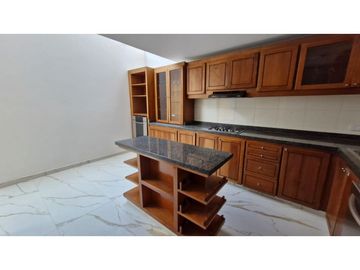 Rentamos o vendemos hermosa casa en chía!!