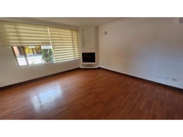 Rentamos o vendemos hermosa casa en chía!!