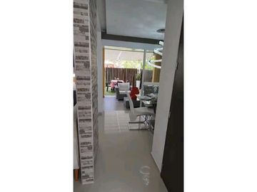 SE VENDE CASA FULL ACABADOS REMODELADA Casa Bio-Climática sur de cali