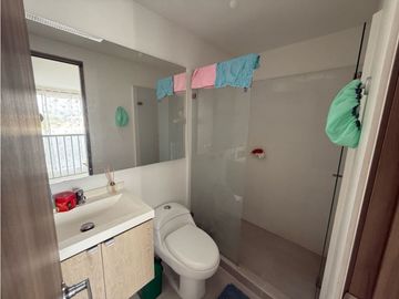 VENTA CASA ESQUINERA CON 2 PARQUEADEROS EN CIUDAD COUNTRY JAMUNDI-JC