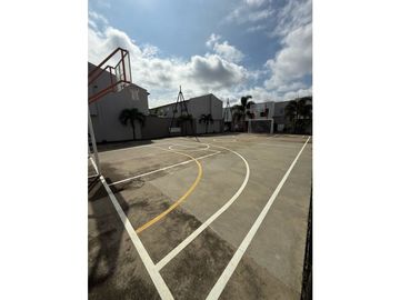 VENTA CASA ESQUINERA CON 2 PARQUEADEROS EN CIUDAD COUNTRY JAMUNDI-JC