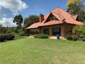 VENTA CASA CON LOTE EL CARMEN DEL VIBORAL  ANTIOQUIA