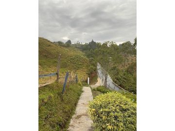 Venta finca Girardota vereda el Cano, alto el barro.