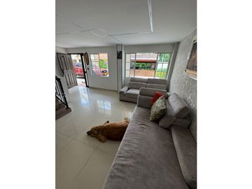 CASA EN VENTA EN FLORIDABLANCA