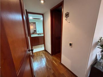 Casa transversal intermedia de Envigado.